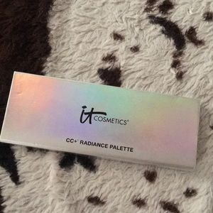 Cc+ radiance palette